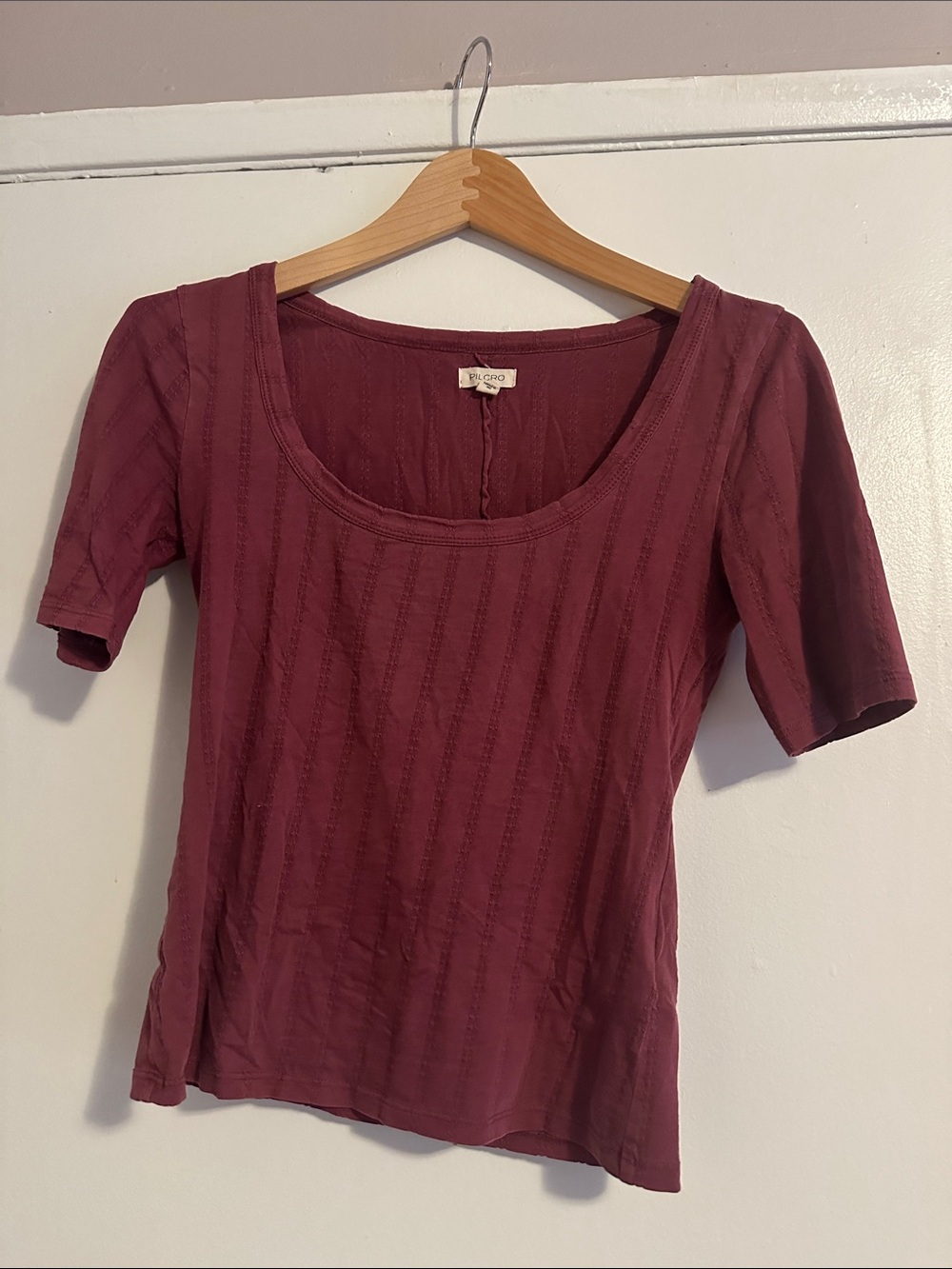 Pilcro Short Sleeve Scoop Neck Top - Burgundy